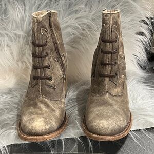 Circle G Brown Lace-Up/zip up Ankle Boots